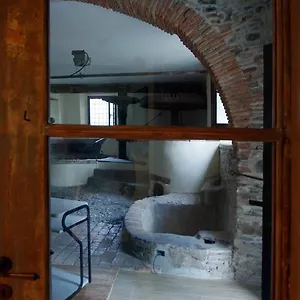 Apartment Il Mulino Del Castello, Garlenda